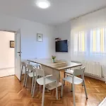 Nika-7 By Interhome דירה *