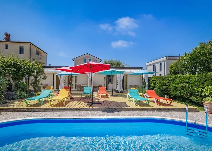 Nika-7 By Interhome *