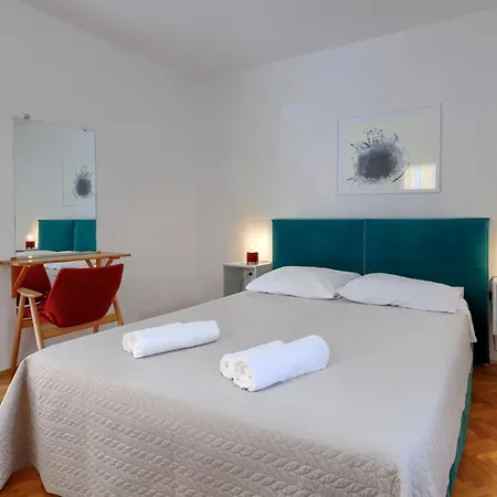 Apartment Nika-7 By Interhome