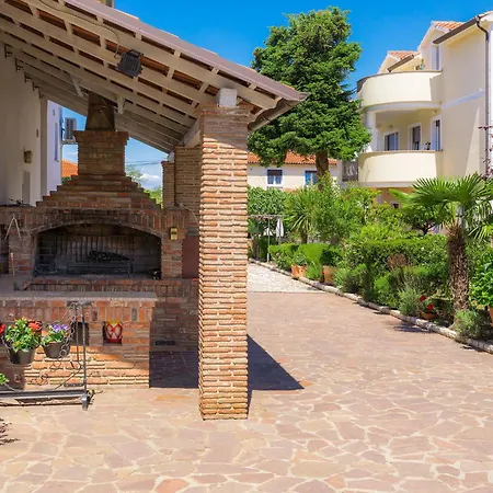 Nika-7 By Interhome Umag