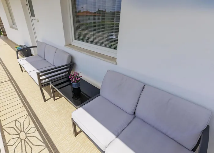 Appartement Nika-7 By Interhome