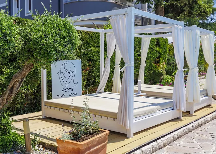 Nika-7 By Interhome *